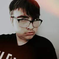 Dengarkan undefined, tonton video musik, baca bio, lihat tanggal tur & lainnya!