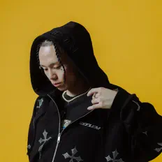 收听 $ugarplanet、观看音乐视频、阅读小传、查看巡演日期等 ！