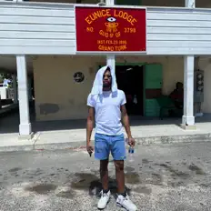 Luister naar WOESKI FINESSE, bekijk muziekvideo's, lees de bio, bekijk de tourdata, en meer!