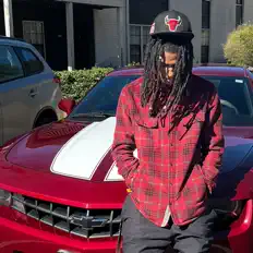 Escucha a Lico, mira videos musicales, lee su biografía, consulta las fechas de las gira y más.