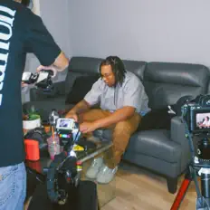 Écoutez YBG Dame, regardez des vidéoclips, lisez la biographie, consultez les dates de tournée et plus encore !