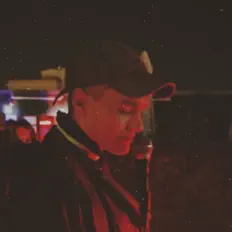 Ouve Kelemity, vê vídeos de música, lê a biografia, vê as datas da digressão e muito mais!