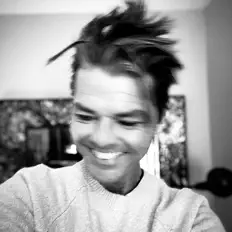 Escucha a P.J. Pacifico, mira vídeos musicales, lee la biografía, consulta fechas de giras y mucho más.