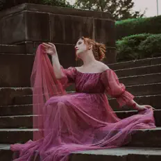 Escucha a Alexandra Brodzik, mira videos musicales, lee su biografía, consulta las fechas de las gira y más.