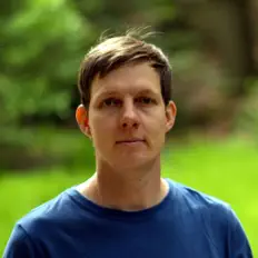 Listen to Robert Heise, watch music videos, read bio, see tour dates & more!