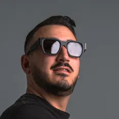 Ouve Victor Mar, vê vídeos de música, lê a biografia, vê as datas da digressão e muito mais!