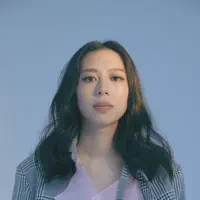 Écoutez undefined, regardez des vidéoclips, lisez la biographie, consultez les dates de tournée et plus encore !