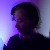 Escucha a undefined, mira videos musicales, lee su biografía, consulta las fechas de las gira y más.