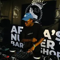 Escucha a Muziqal Boi, mira vídeos musicales, lee la biografía, consulta fechas de giras y mucho más.