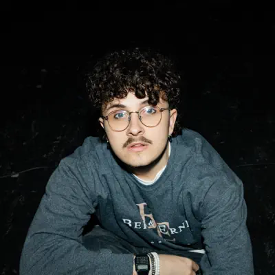 Listen to Kilian Knight, watch music videos, read bio, see tour dates & more!