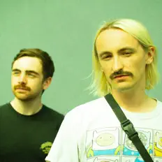 Écoutez pager, regardez des vidéoclips, lisez la biographie, consultez les dates de tournée et plus encore !