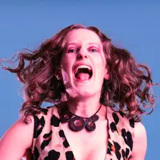 Ouve Rainie Zenith, vê vídeos de música, lê a biografia, vê as datas da digressão e muito mais!