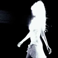 untitledを聴いたり、ミュージックビデオを鑑賞したり、経歴やツアー日程などを確認したりしましょう！