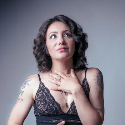 Listen to Melissa Harding, watch music videos, read bio, see tour dates & more!