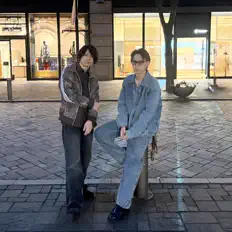 Escucha a URBANSKY, mira videos musicales, lee su biografía, consulta las fechas de las gira y más.