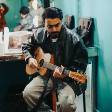 Dengarkan Abdullah Maharvi, tonton video musik, baca bio, lihat tanggal tur & lainnya!