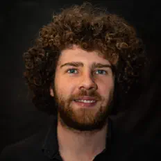 Ακούστε περιεχόμενο από Will Angus, παρακολουθήστε μουσικά βίντεο, διαβάστε το βιογραφικό, δείτε ημερομηνίες περιοδείας, και πολλά ακόμη!