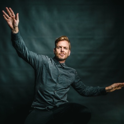 Listen to Ross Learmonth, watch music videos, read bio, see tour dates & more!