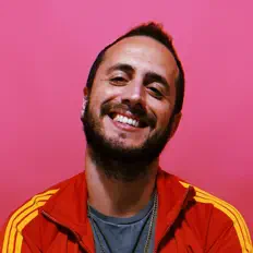 Ouça IBRH, assista a videoclipes, leia a biografia, veja as datas das turnês e mais!