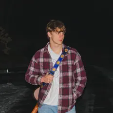 Dengarkan Leo Prichett, tonton video musik, baca bio, lihat tanggal tur & lainnya!