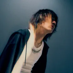 Dengarkan Tomoya on the Big Moon, tonton video musik, baca bio, lihat tanggal tur & lainnya!