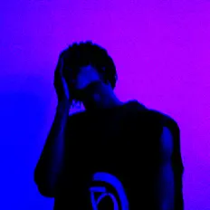 Escucha a Posah, mira videos musicales, lee su biografía, consulta las fechas de las gira y más.