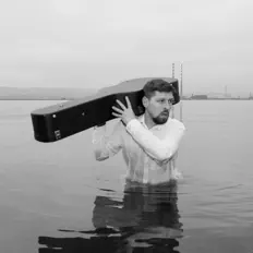 收听 Danny Groenland、观看音乐视频、阅读小传、查看巡演日期等 ！