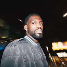 Ascolta Grand Khai, guarda video musicali, leggi la biografia, vedi le date del tour & altro!