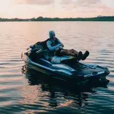 Escucha a Freshi DaPetty, mira videos musicales, lee su biografía, consulta las fechas de las gira y más.