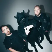 undefined सुनें, म्यूज़िक वीडियो देखें, बायो पढ़ें, दौरे की तारीखें और बहुत कुछ देखें!