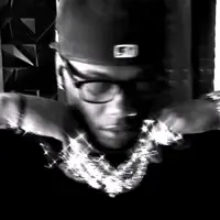 Ouve undefined, vê vídeos de música, lê a biografia, vê as datas da digressão e muito mais!