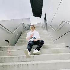 Ascolta 808TOSH, guarda video musicali, leggi la biografia, vedi le date del tour & altro!