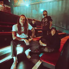 Ouve The Home Team, vê vídeos de música, lê a biografia, vê as datas da digressão e muito mais!