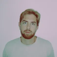 Poslechněte si interpreta Othenic, sledujte hudební videa, přečtěte si životopis, podívejte se na data turné a další informace.