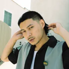 Ouve Dre?who, vê vídeos de música, lê a biografia, vê as datas da digressão e muito mais!