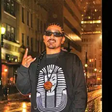 Da Prophet Makin da Profitを聴いたり、ミュージックビデオを鑑賞したり、経歴やツアー日程などを確認したりしましょう！