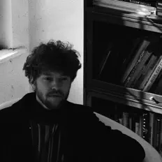 Escucha a Leon Weber, mira vídeos musicales, lee la biografía, consulta fechas de giras y mucho más.