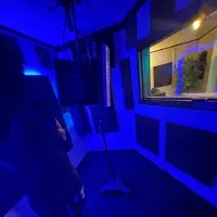 Ouça undefined, assista a videoclipes, leia a biografia, veja as datas das turnês e mais!