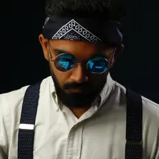 TheProfessRを聴いたり、ミュージックビデオを鑑賞したり、経歴やツアー日程などを確認したりしましょう！