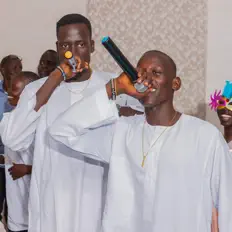 Marocco Boy을(를) 듣고, 뮤직 비디오를 보고, 약력을 읽고, 투어 일정 등을 확인하세요!