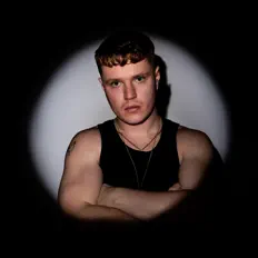 Listen to Sonny Tennet, watch music videos, read bio, see tour dates & more!