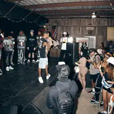 Listen to lil.eaarl, watch music videos, read bio, see tour dates & more!