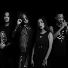 Black Jack을(를) 듣고, 뮤직 비디오를 보고, 약력을 읽고, 투어 일정 등을 확인하세요!