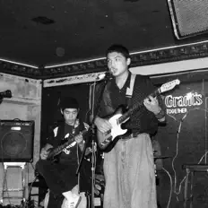 Listen to Dóreki!, watch music videos, read bio, see tour dates & more!