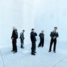 聆聽 FUNNYSTREET、觀看音樂影片、閱讀小傳、查看巡演日期等！