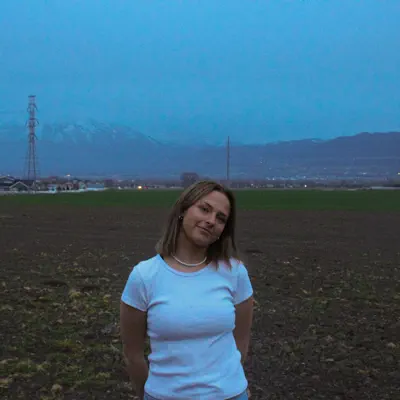 Listen to Abby Aulbach, watch music videos, read bio, see tour dates & more!