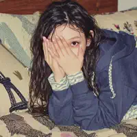 Ouve undefined, vê vídeos de música, lê a biografia, vê as datas da digressão e muito mais!