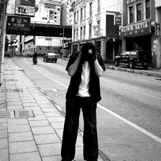 Luister naar Danialcx, bekijk muziekvideo's, lees de bio, bekijk de tourdata, en meer!