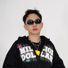 Ascolta DaizyDope, guarda video musicali, leggi la biografia, vedi le date del tour & altro!