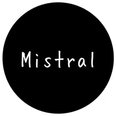 聆聽 Mistral、觀看音樂影片、閱讀小傳、查看巡演日期等！